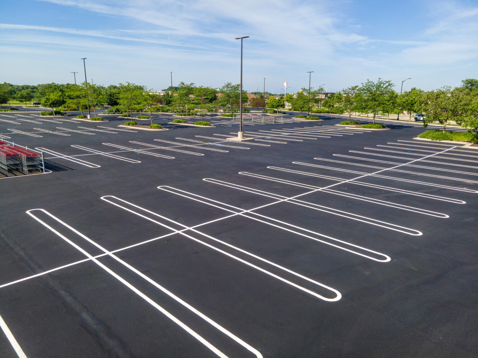 Oil-Based vs. Water-Based Asphalt Sealers | American Pavement Solutions